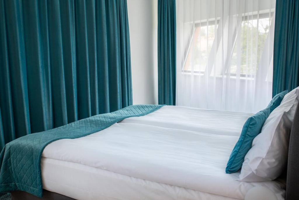 Hotel Termalny Uniejow Buitenkant foto