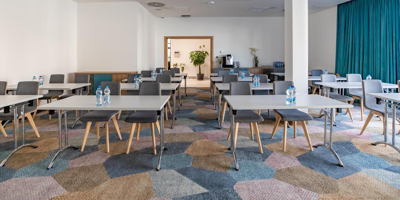 Hotel Termalny Uniejow Buitenkant foto